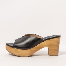 Elegantní dámské pantofle#S3274 NAPPA BLACK/ ST.LAURENT SANDAL