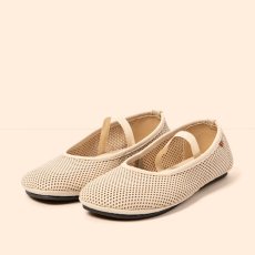Barefoot perforované baleríny ESSENCE#N5820R NAPPA PERFORADA CREAM/ ESSENCE