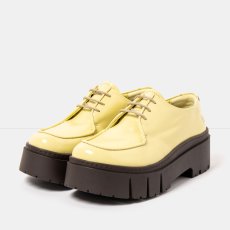 Dámské polobotky na platformě LEEDS#1764 NAPPA SHINNY PALE YELLOW / LEEDS