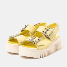 Dámské sandály na platformě BRIGHTON#1579 NAPPA SHINNY PALE YELLOW /BRIGHTON Dámské sandály na platformě BRIGHTON#1579 NAPPA SHINNY PALE YELLOW /BRIGHTON