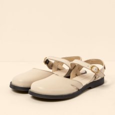 Sandály s uzavřenou špičkou ARENISCA#N5874 SOFT NAPPA CREAM/ ARENISCA