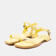 Dámské elegantní sandály BERGAMO#2000 NAPPA SHINNY PALE YELLOW / BERGAMO