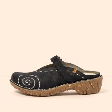 Dámské pantofle dřeváky#NG96 PLEASANT BLACK / YGGDRASIL