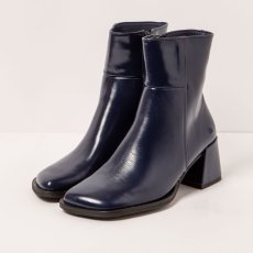 Kotníkové boty na podpadku#1706 NAPPA SHINNY NAVY / VERONA Kotníkové boty na podpadku#1706 NAPPA SHINNY NAVY / VERONA