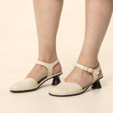 Sandály na podpatku#N884 SOFT NAPPA CREAM/ FLORA