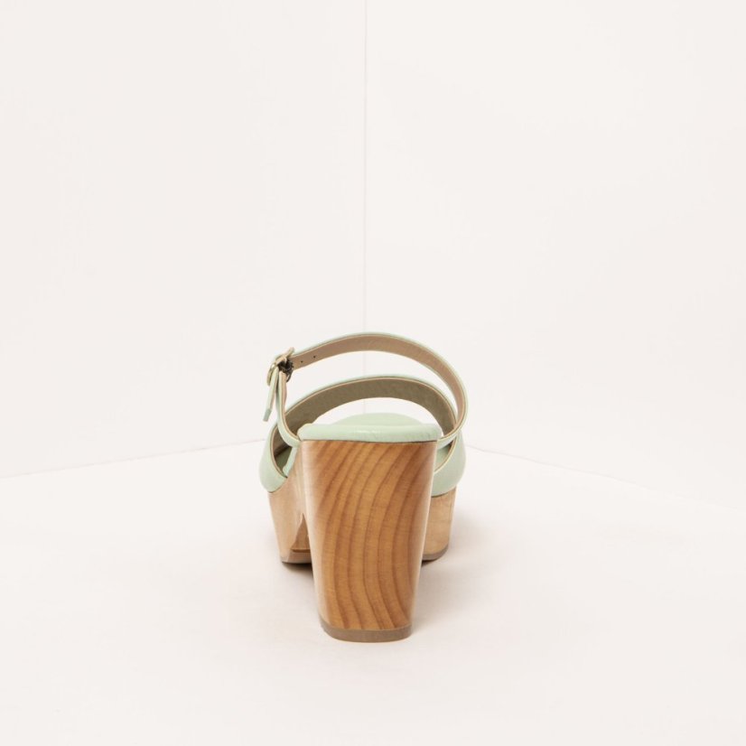 Designové dámské pantofle#S3273 NAPPA PASTEL GREEN/ ST.LAURENT SANDAL