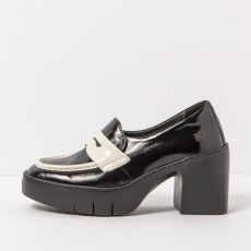Mokasíny na podpadku#1654 NAPPA SHINNY BLACK-CREAM/SOFIA