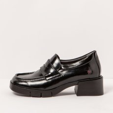 Dámské mokasíny na podpatku VARSOVIA#1283 NAPPA SHINNY BLACK / VARSOVIA Dámské mokasíny na podpatku VARSOVIA#1283 NAPPA SHINNY BLACK / VARSOVIA